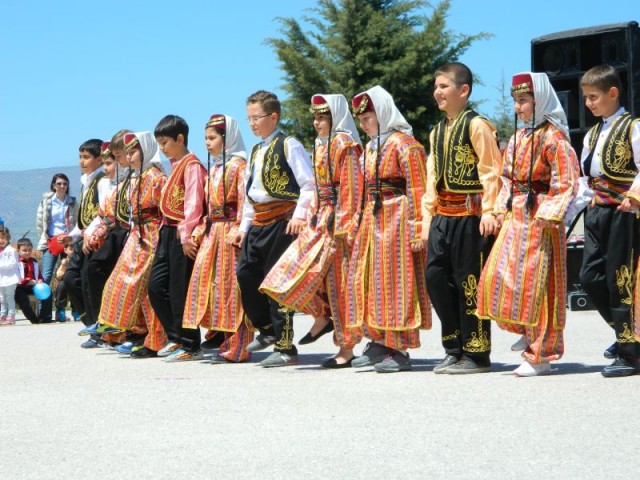 Pınar’da bayram şenliği