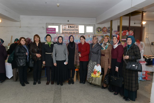 Hatice Külcü'den kadınlara destek