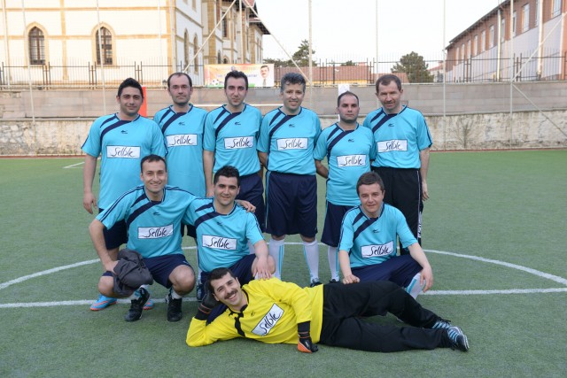 Belediye futbol turnuvası başladı