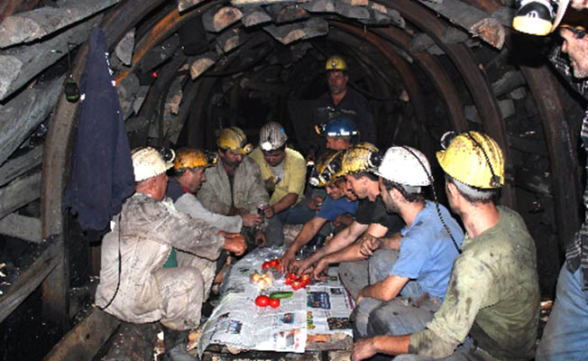 Madenciler yalnız değil