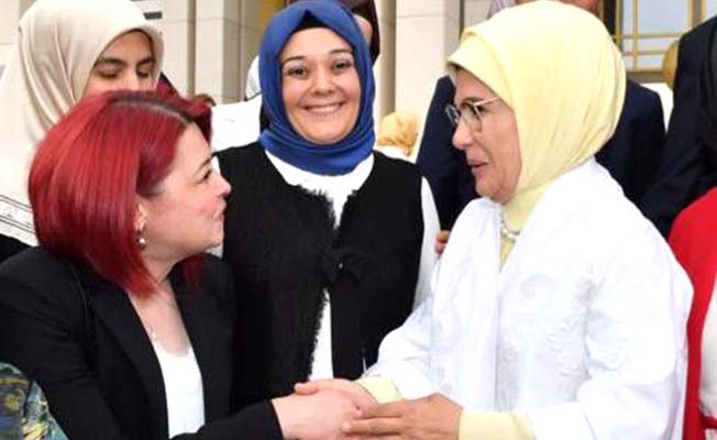 Meral Ahlatcı, Emine Erdoğan'ı Çorum'a davet etti