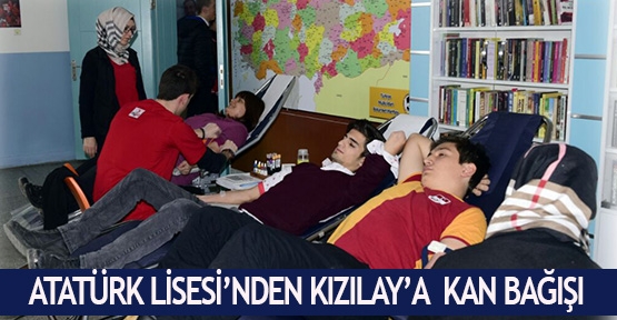 Atatürk Lisesi’nden Kızılay’a  kan bağışı
