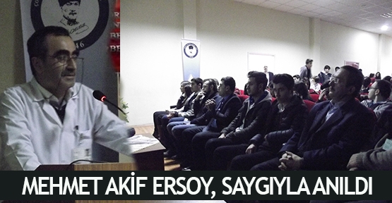 Mehmet Akif Ersoy, saygıyla anıldı