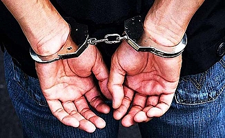Camiden hırsızlığa tutuklama
