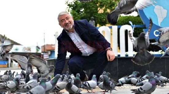 Aşgın bu kez sosyal medyaya kızdı