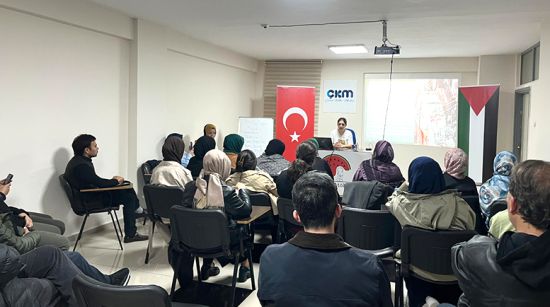 Bir şey söyler Filisitin…