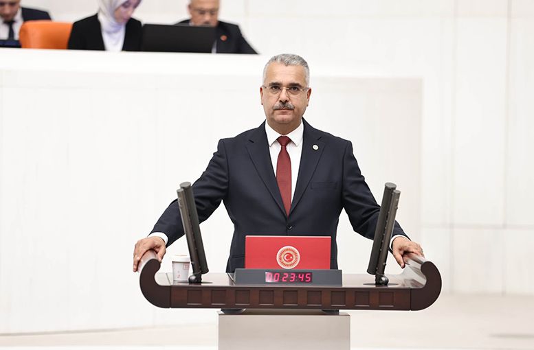 Ahlatcı ‘Hayırlı olsun’ diyerek duyurdu