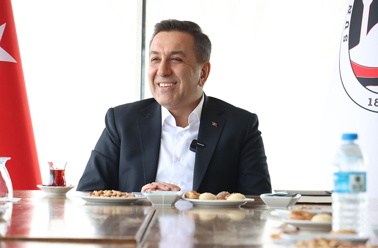 10 ayda 165 milyon borç ödedi