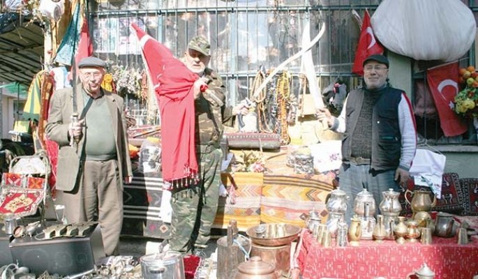 Kamuflaj giydi, Afrin'e gitmek istiyor