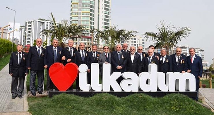 44 yıl sonra buluştular