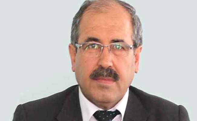 Siyaset sövme makamı değil