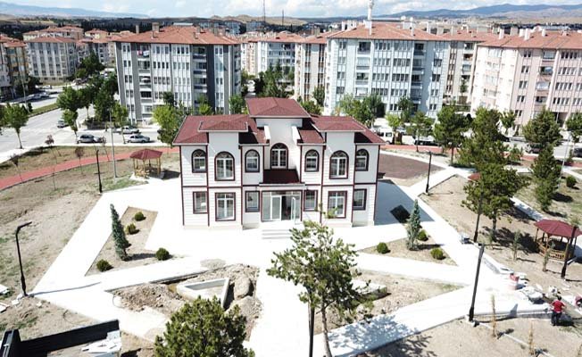 12 Kur’an Kursu tamam