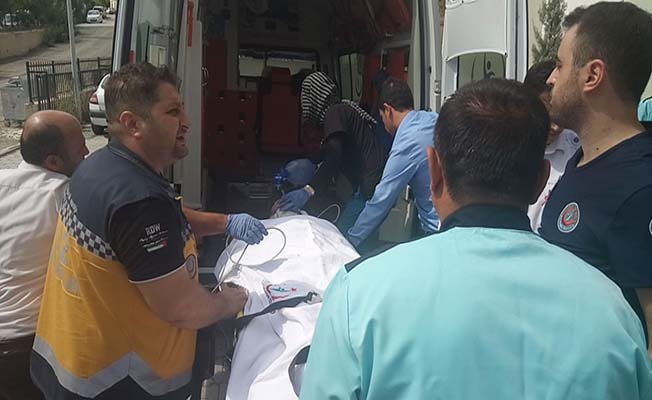 İntihara teşebbüs, tartışma, 1'i polis 2 yaralı