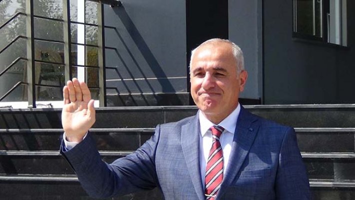 Kaymakam hem ağladı, hem ağlattı