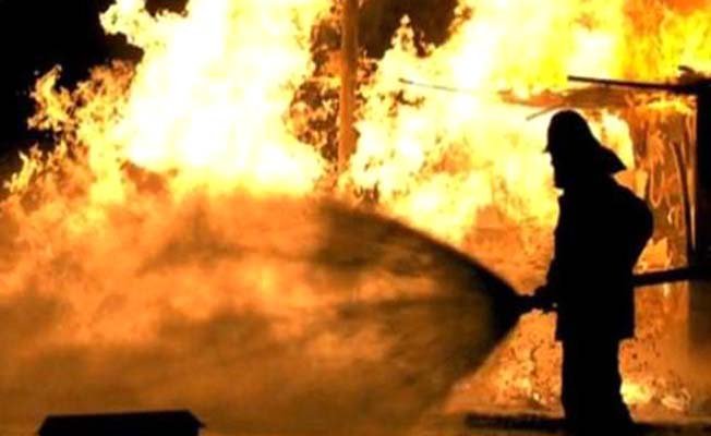 Yangınzede aileye yardım