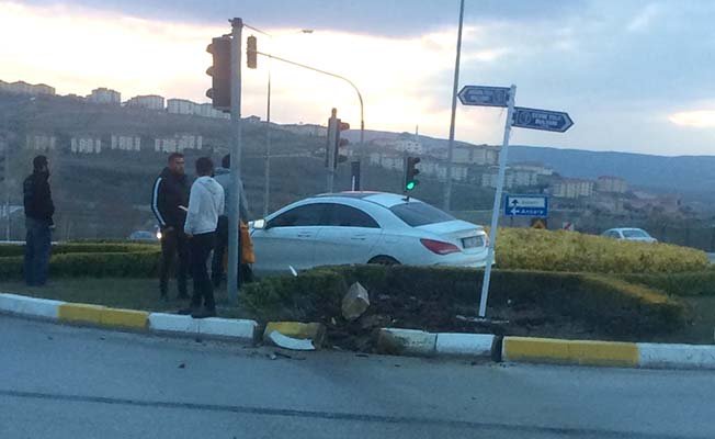 Kırmızıya yakalanmayım derken...