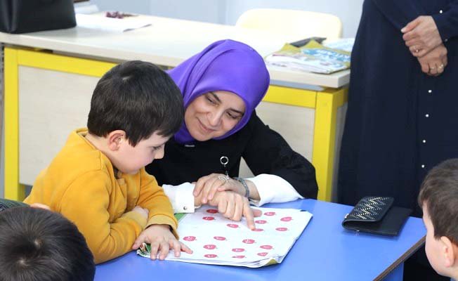 Vali’nin eşinden altın gibi öğütler