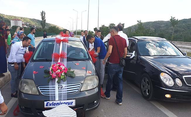 En mutlu günlerinde yolda kaldılar