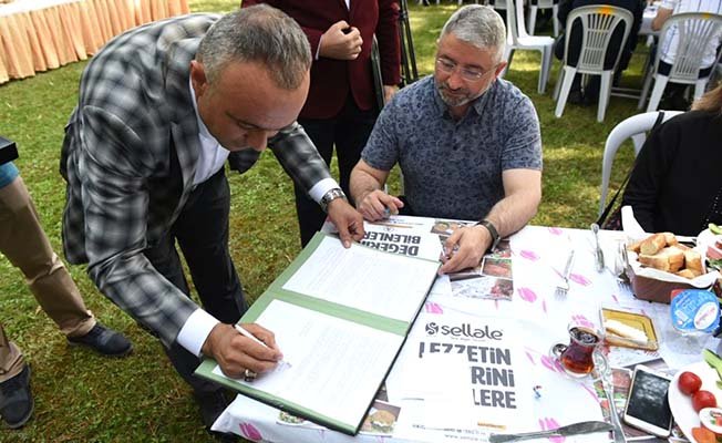 480 belediye personeli için imza