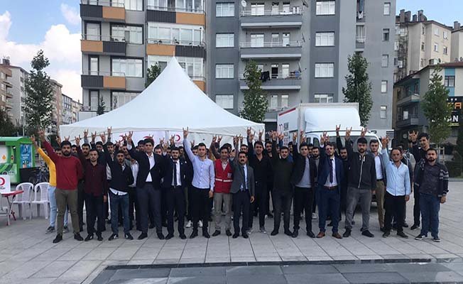 Ülkü Ocakları'ndan kan bağışı