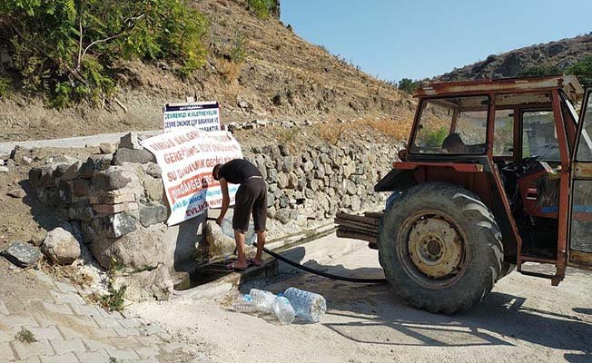 Bu köyden su almak yasak!