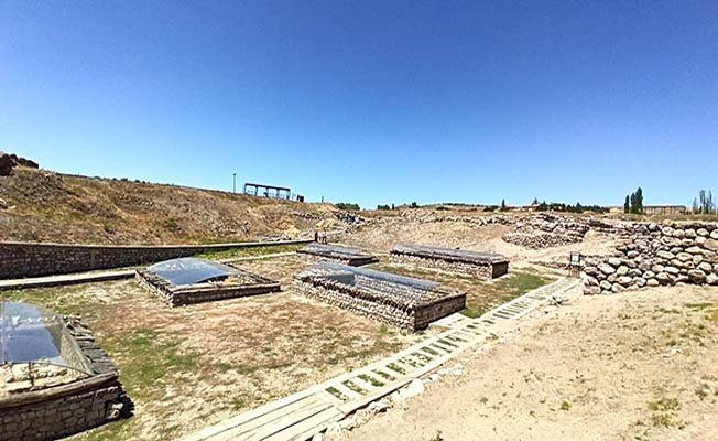 Alacahöyük'e yeni kazı başkanı