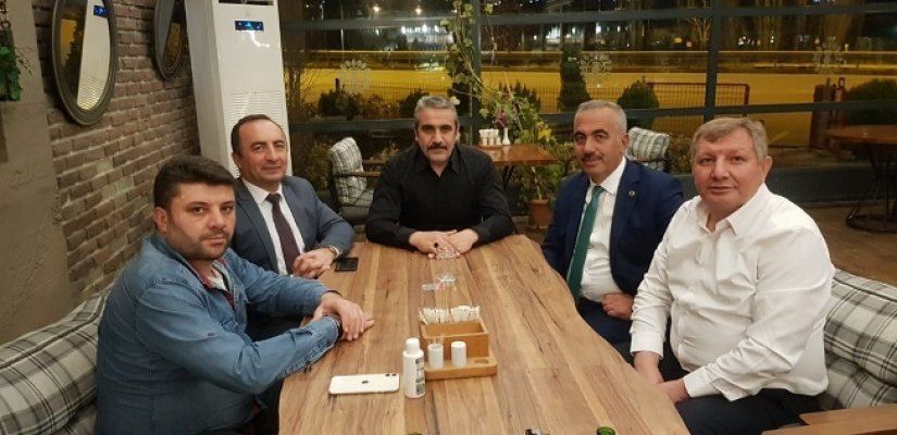 Karapıçak başkanlarla görüştü