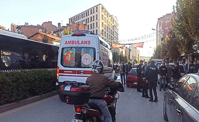 Ana caddede silahlı kavga
