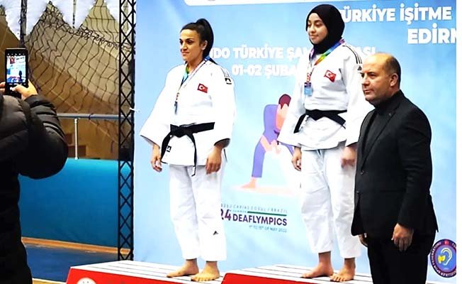 Esma Türkiye Şampiyonu