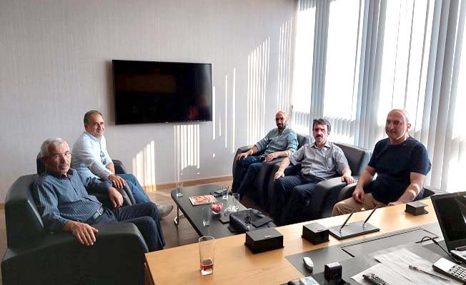 Sanatçılara saygılıyız, ama...