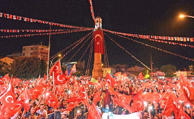 15 Temmuz’u unutmuyoruz
