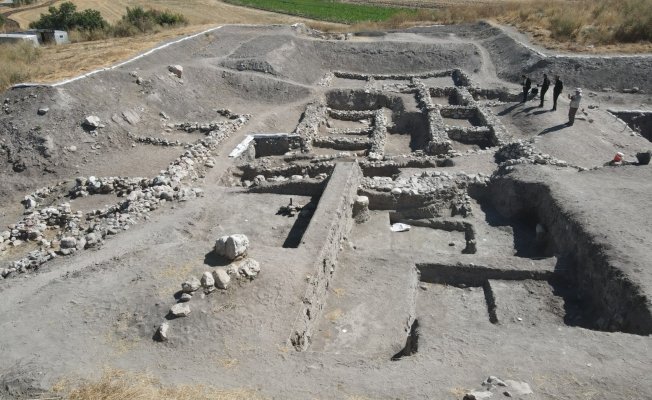 3 bin 500 yıllık yapı