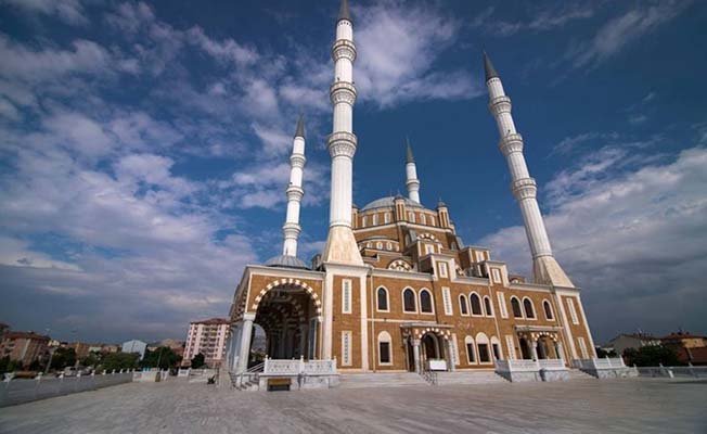 STK’lardan sabah namazına davet 