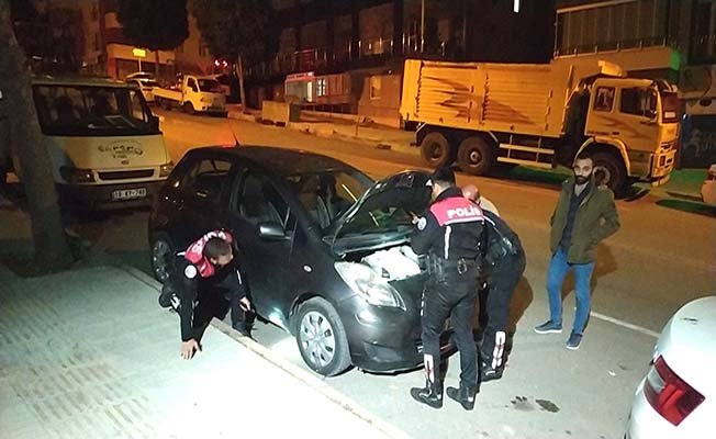 Polis ve itfaiyenin yaramaz kedi mesaisi