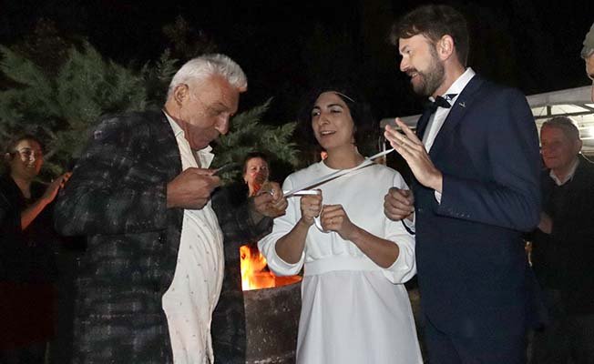 Çorum'a Çekya'dan damat geldi