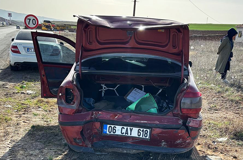 Çorum yolunda kaza, 3 yaralı