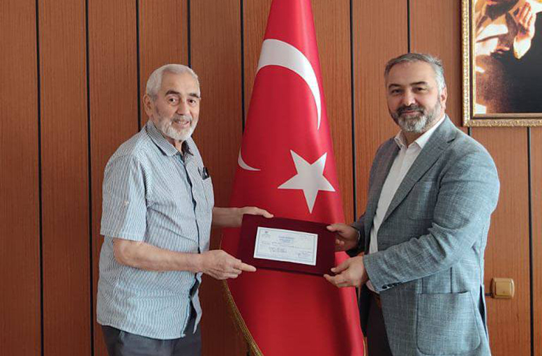 Hayırseverden yüklü bağış