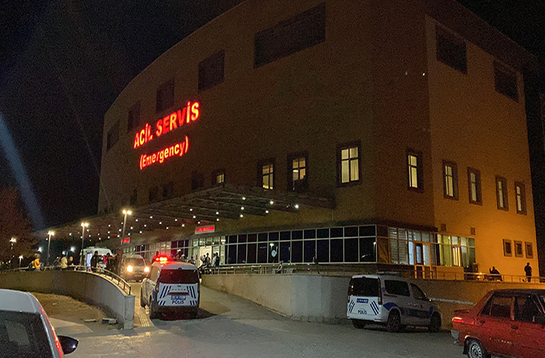 Hayvan otlatma kavgası kanlı bitti: Komşusunu öldürüp, intihar etti