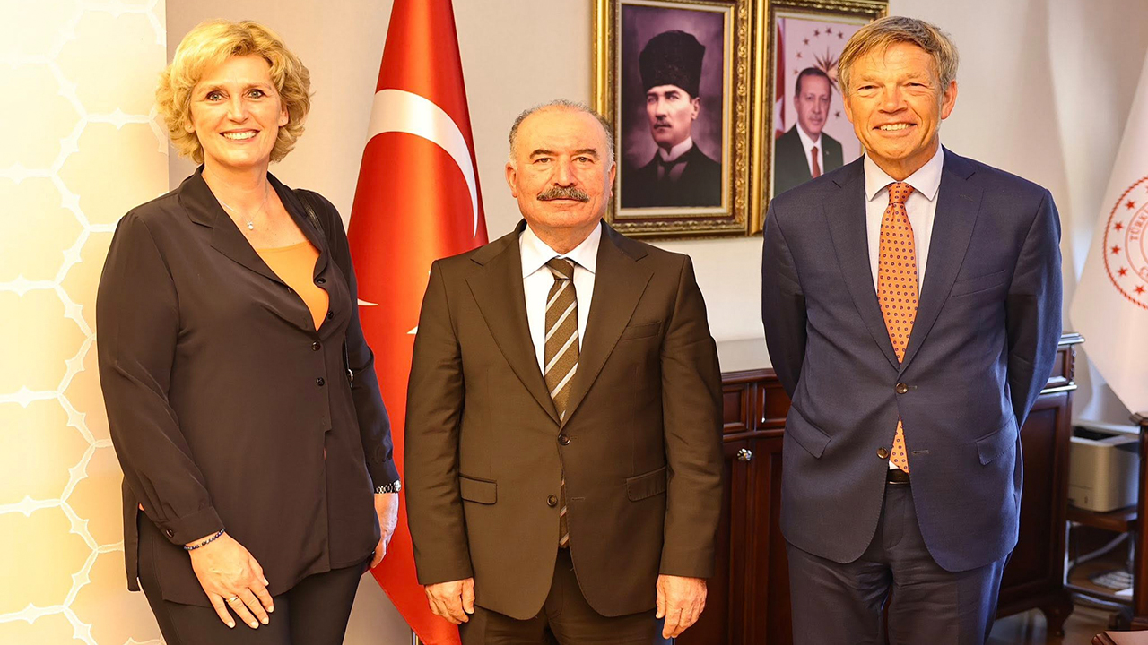 Hollanda Ankara Büyükelçisi Çorum'da