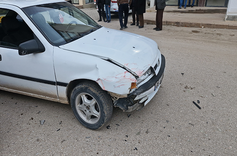 Kafa kafaya çarpıştılar