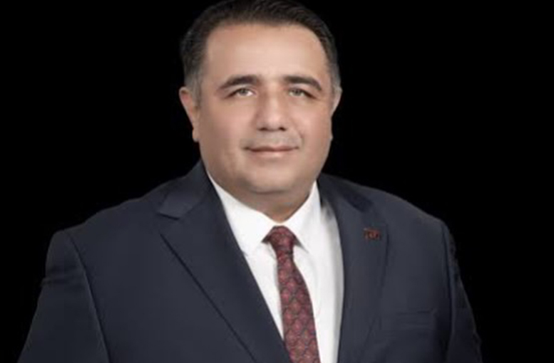 Kaya operasyon geçirdi