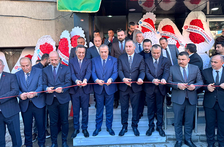 MHP ve Ülkü Ocakları yeni binasında