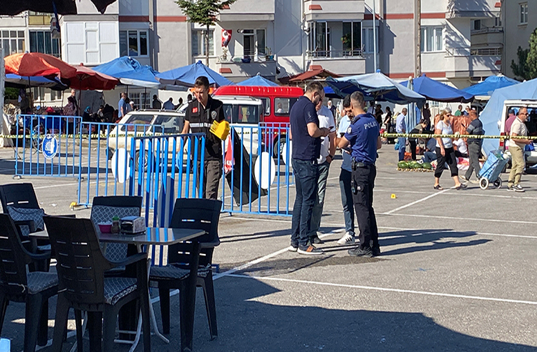 Semt pazarında yer anlaşmazlığı kavgasında 1 ölü