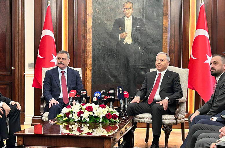 Yeni Bakan Çiftçi görevi devraldı